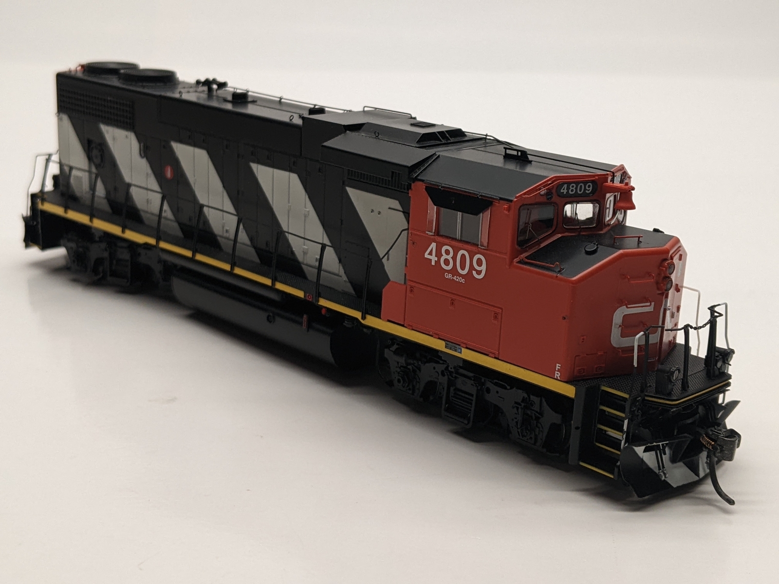 Athearn Genesis? HO GP38-2W? - Canadian National / CN #4809 - DCC/Sound ...